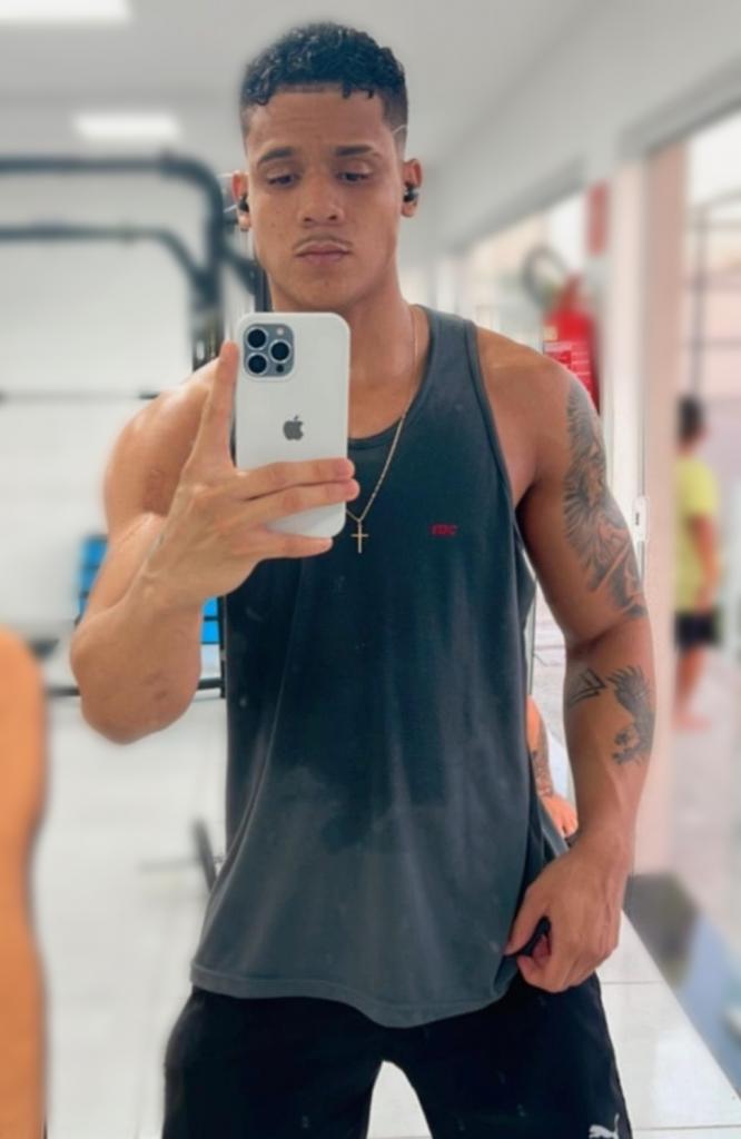 Chico busca chica en Pontevedra: 