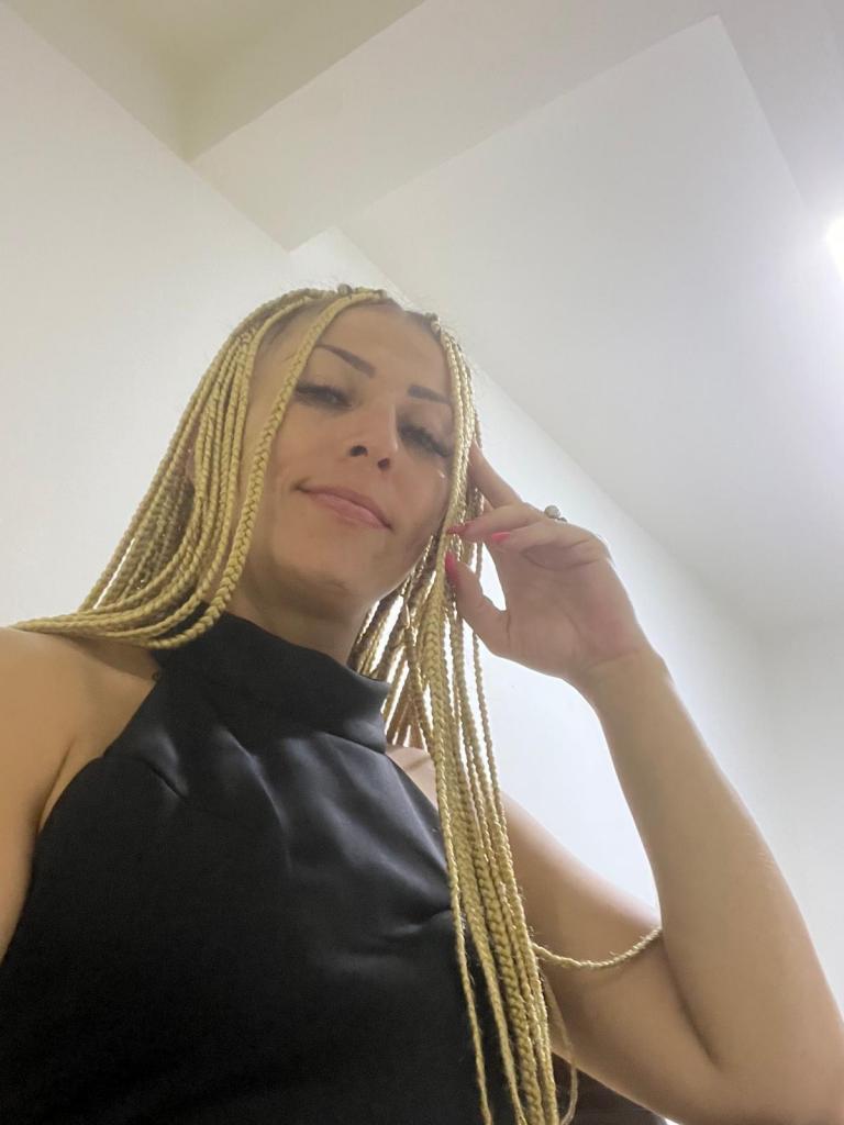 Chica busca chico en Jaén: 