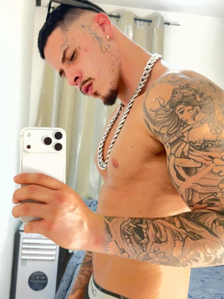 Chico busca chica en Barcelona: 