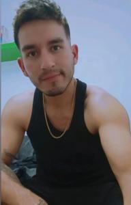 663716460: Chico busca chica en Madrid