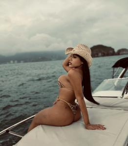 641550684: Chica busca chico en Burgos