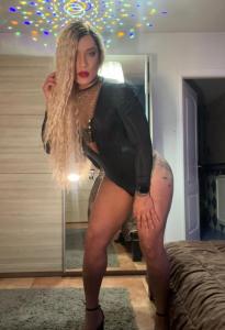 661540353: Transexual en Sevilla