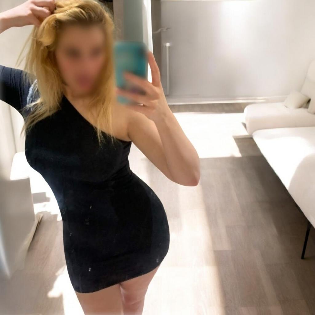 692565260: Chica busca chico en Murcia