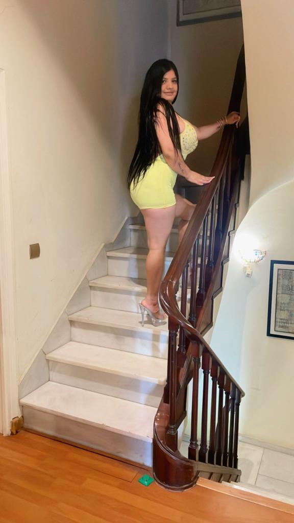 Chica busca chico en Sevilla: 