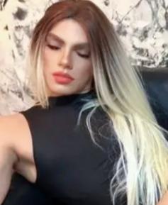 611241512: Travesti en Cantabria