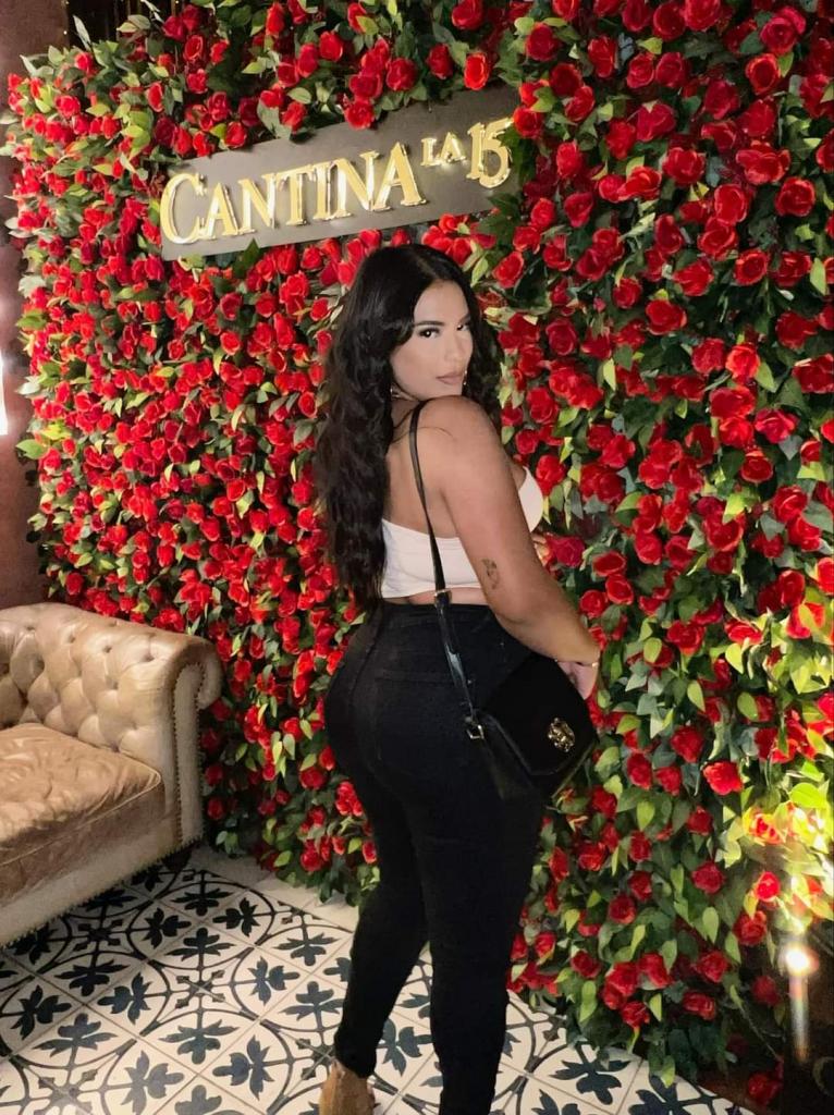 631984295: Transexual en Sevilla