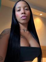 663117128: Chica busca chico en Barcelona