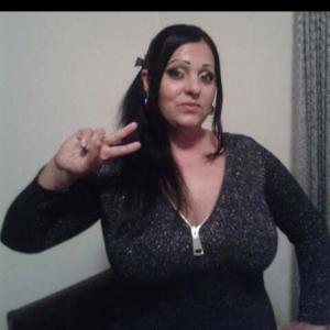 643857468: Chica busca chico en Castellón