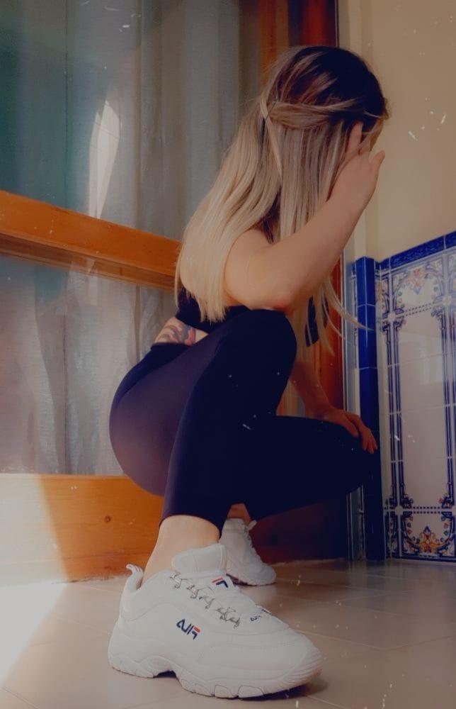 Chica busca chico en Almería: 