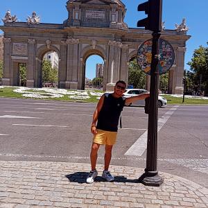 Chico busca chica en Toledo: 