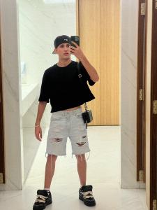 Chico busca chica en Madrid: 