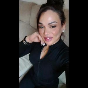 689915474: Transexual en Cádiz