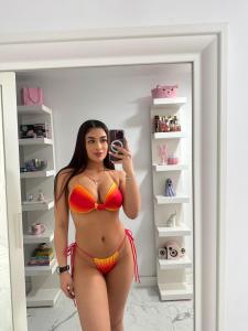 644784505: Chica busca chico en Mallorca