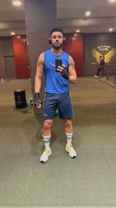 Chico busca chica en Granada: 