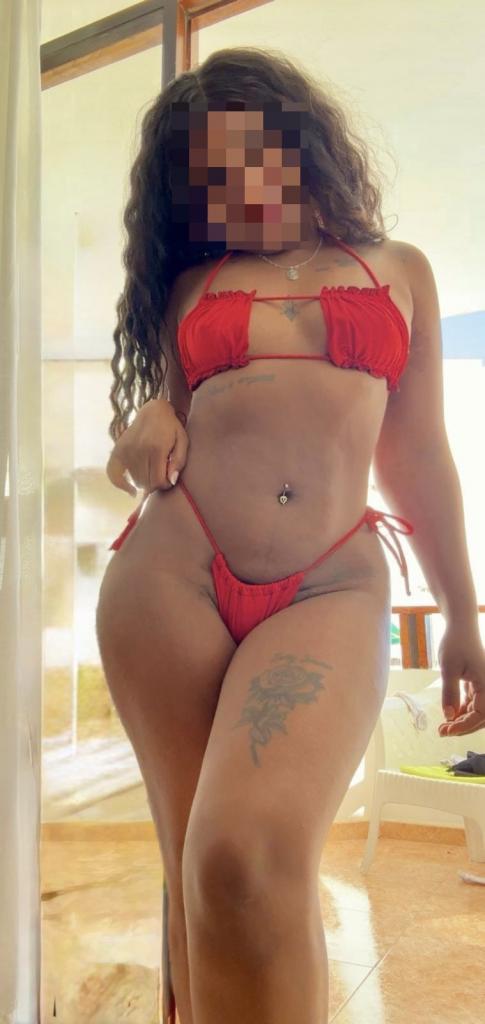 Chica busca chico en Las Palmas: Chica busca chico