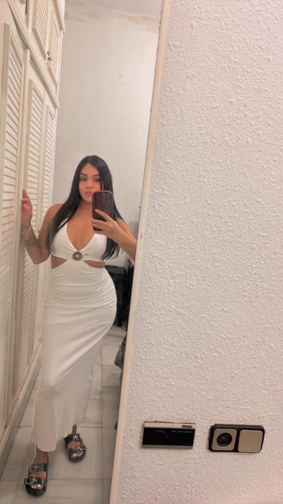 Chica busca chico en Almería: 