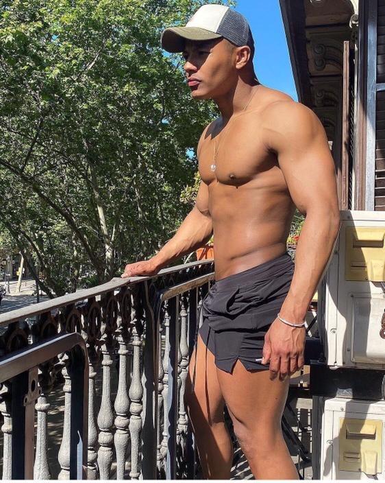 Chico busca chica en La Coruña: 