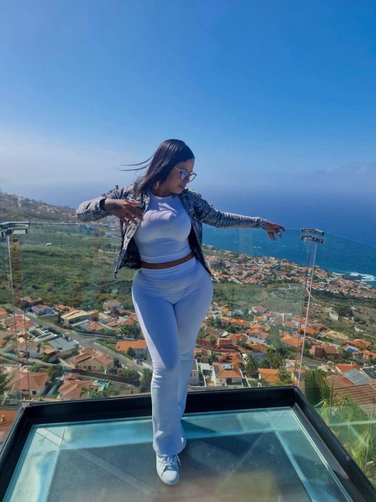 Chica busca chico en Barcelona: 