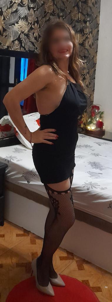 672531447: Chica busca chico en Granada