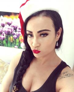 643682877: Travesti en León