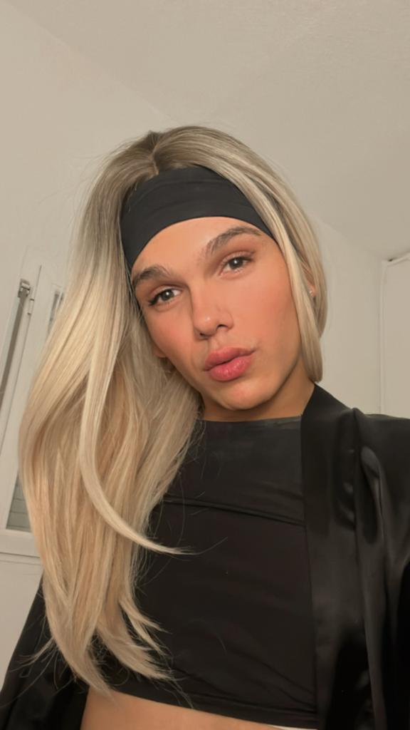 614471504: Travesti en Granada