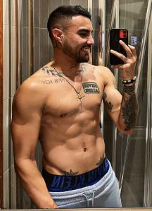 612561084: Chico busca chica en Madrid