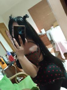 607465678: Chica busca chico en Granada