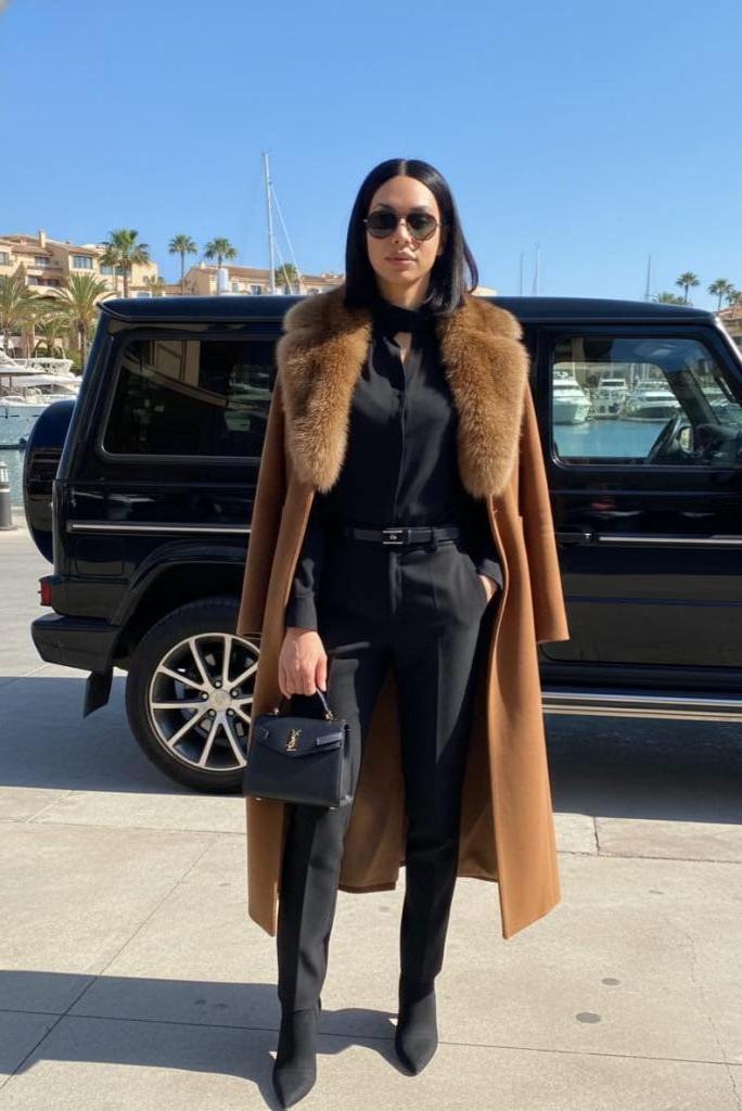 678554359: Transexual en León