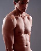 695355217: Chico busca chica en Barcelona