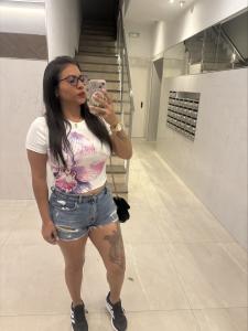 613208323: Chica busca chico en Cáceres