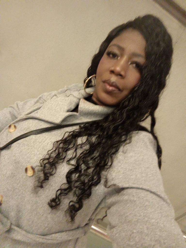 Chica busca chico en Huesca: 