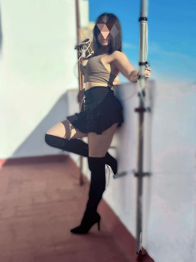 Chica busca chico en Sevilla: 