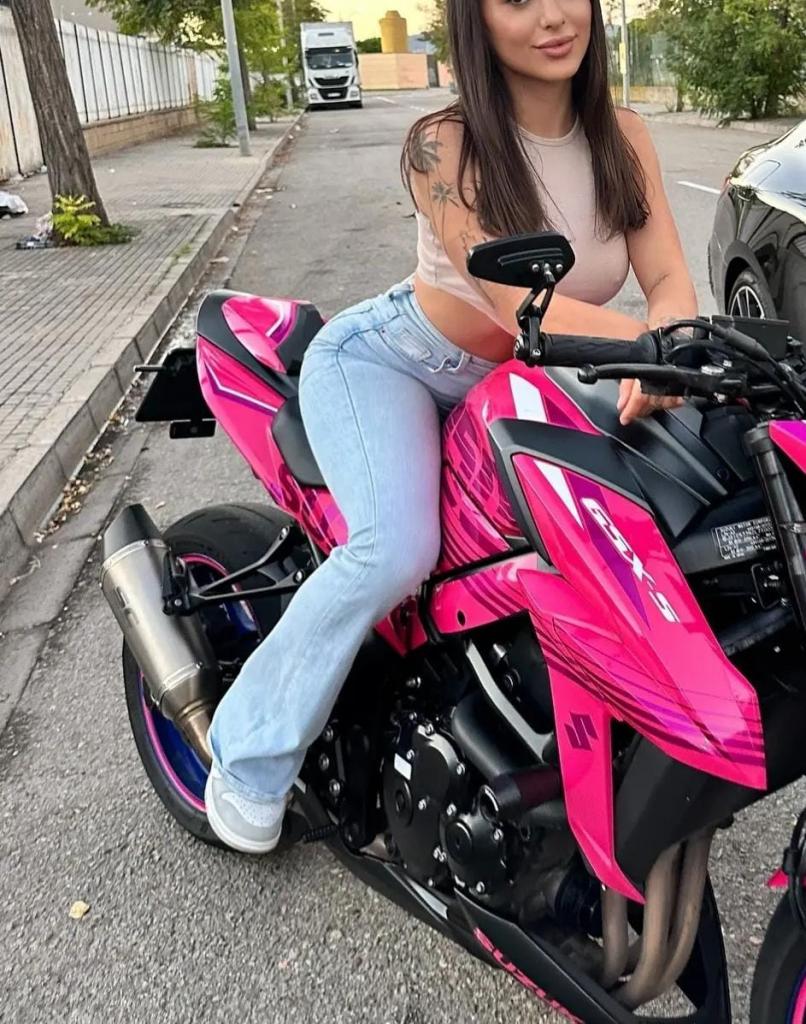 Chica busca chico en Formentera: 