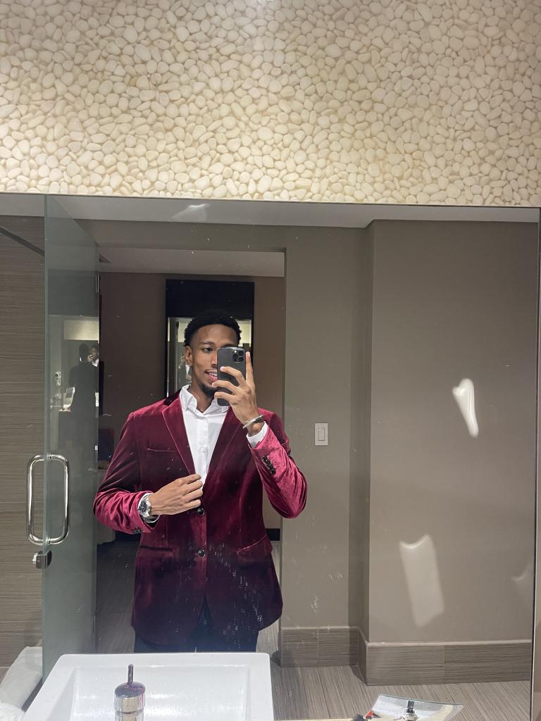 Chico busca chica en Alicante: 