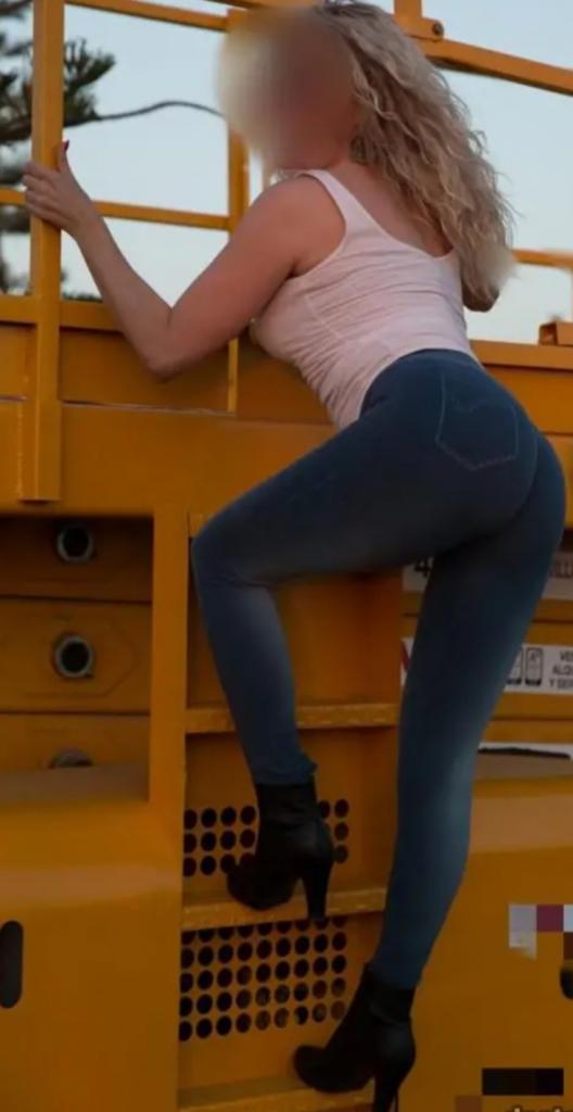 Chica busca chico en Murcia: 