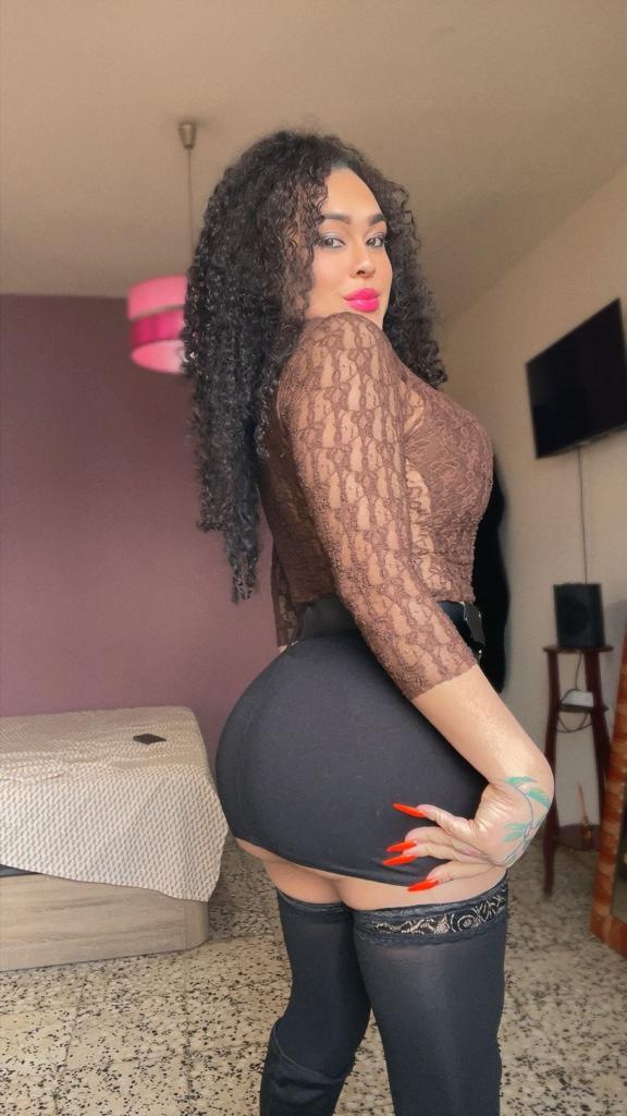 613775852: Travesti en Jaén