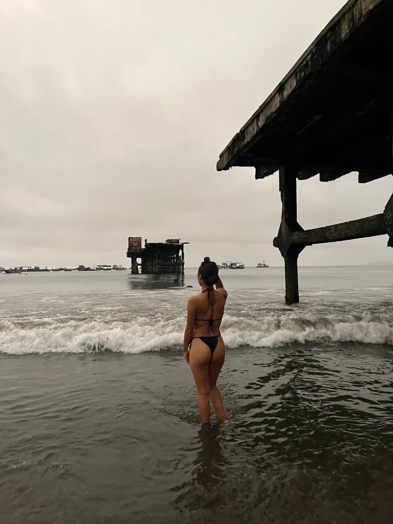 614421305: Chica busca chico en Valencia