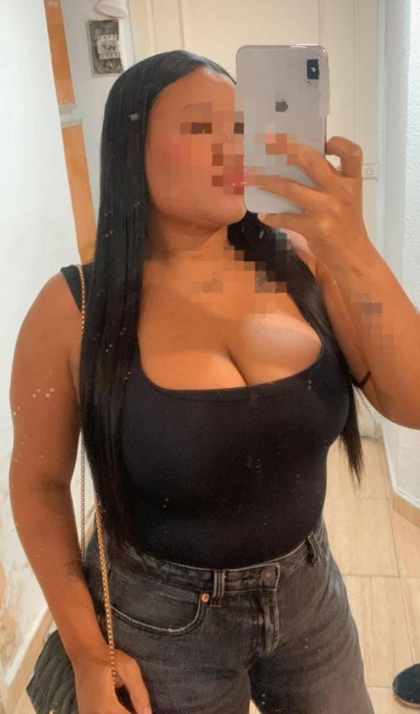 Chica busca chico en Zaragoza: 