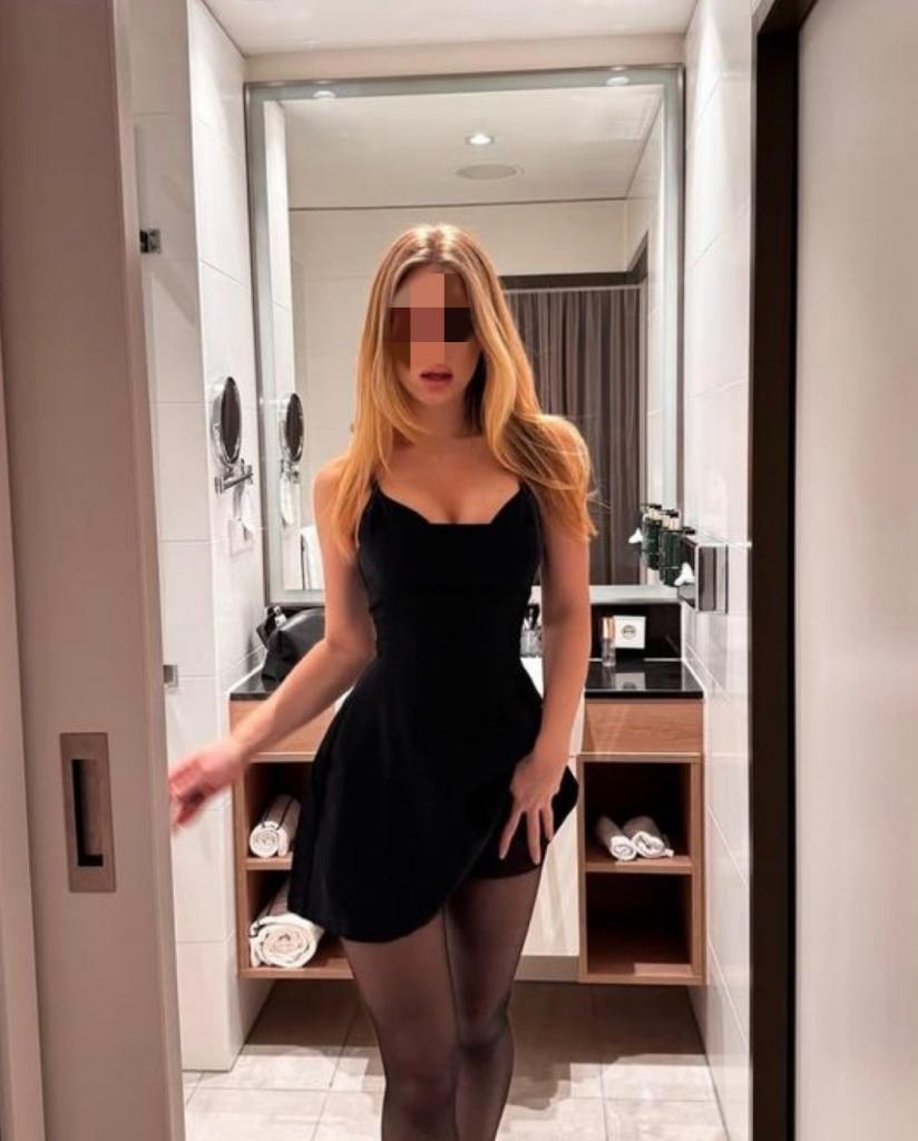 661403445: Chica busca chico en Málaga