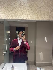 614911903: Chico busca chica en Alicante