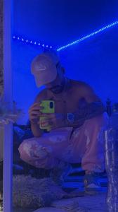 614832332: Chico busca chica en Alicante