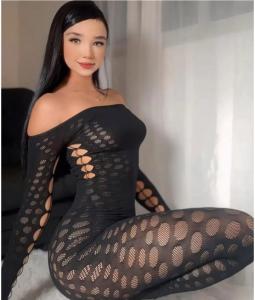 610880239: Chica busca chico en Ibiza