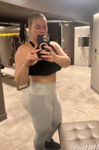 632992394: Chica busca chico en Navarra