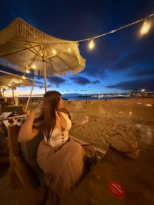 684786528: Chica busca chico en Tenerife