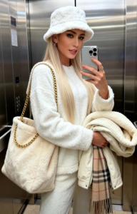 613676197: Chica busca chico en Gerona