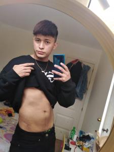 614527123: Chico busca chica en Murcia