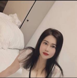 613464420: Chica busca chico en Mallorca