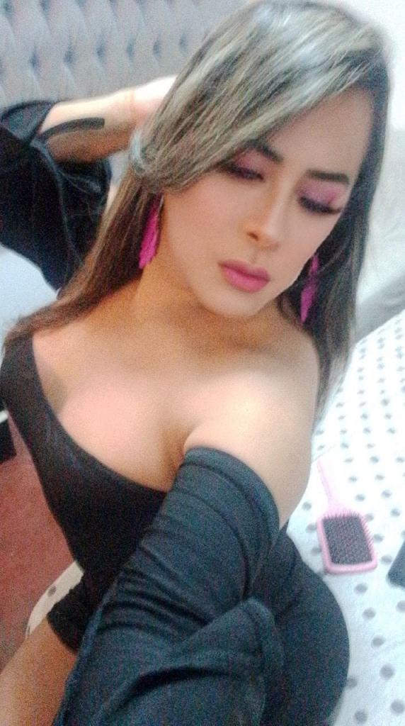 624915760: Transexual en Cádiz