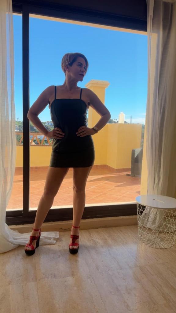 Chica busca chico en Cádiz: 