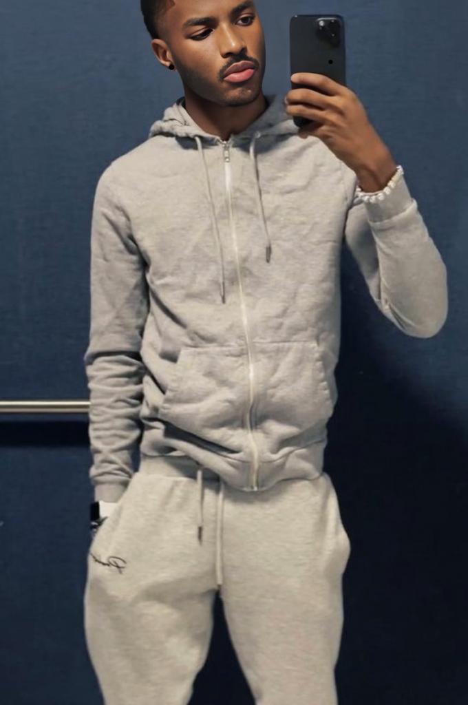 Chico busca chica en Madrid: 